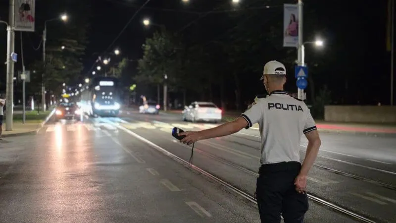 politistii iesenii au oprit soferii in trafic
